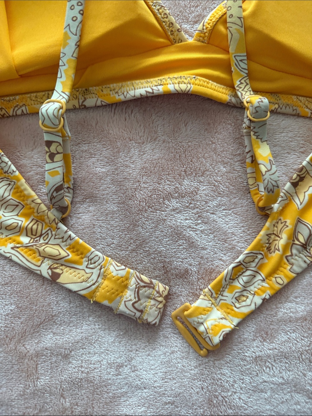 Amazon Essentials Triangle Top With Adjustable Straps Size L - Picture 3 of 4